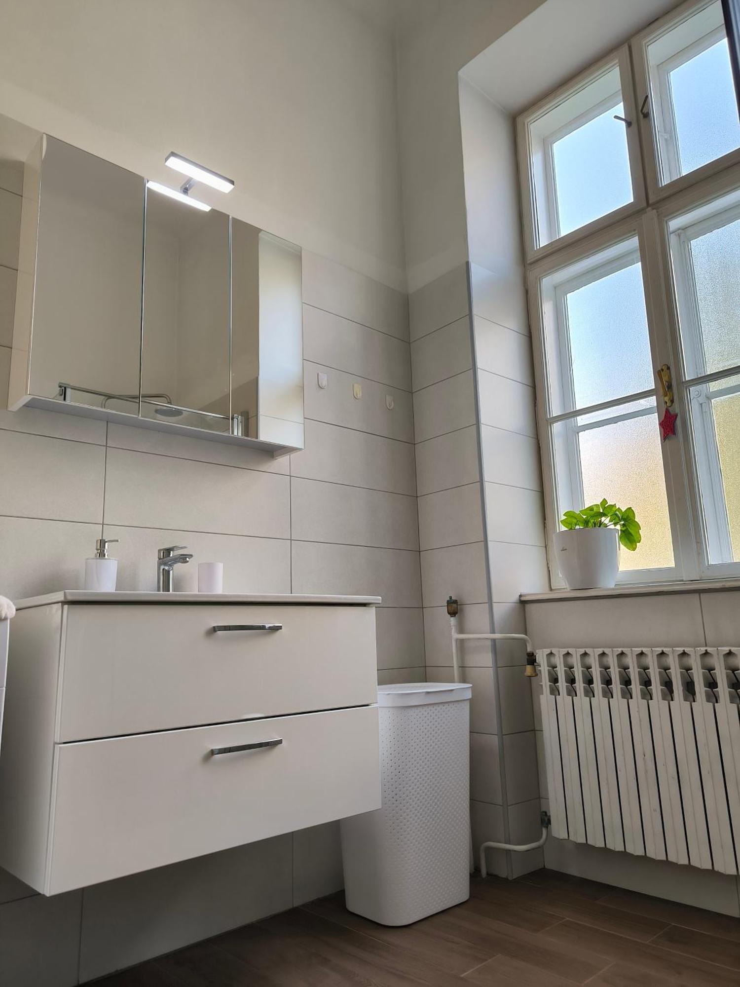 Konzul -Top Apartment, Strict Center, Parking Osijek Zewnętrze zdjęcie