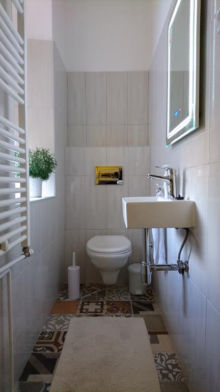 Konzul -Top Apartment, Strict Center, Parking Osijek Zewnętrze zdjęcie